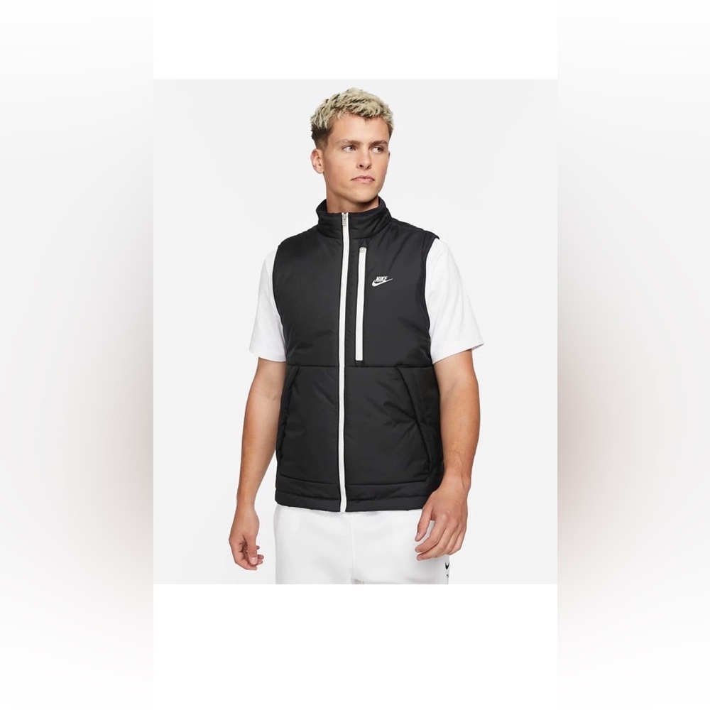 Nike black Sportswear Therma-FIT Legacy men's vest, model DD6869-010 Puffer Vest